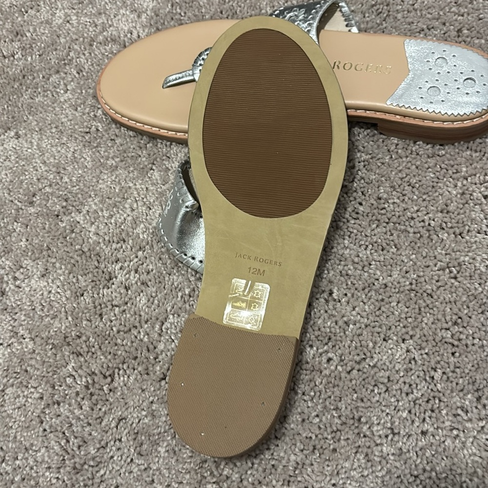 Jack Rogers Silver Sandals NWT - Picture 7 of 8